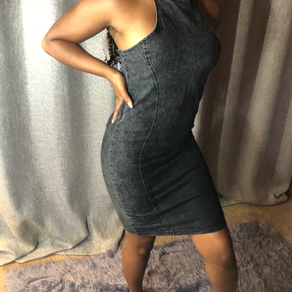 Roma Studio premium stretch denim dress🤩size Med